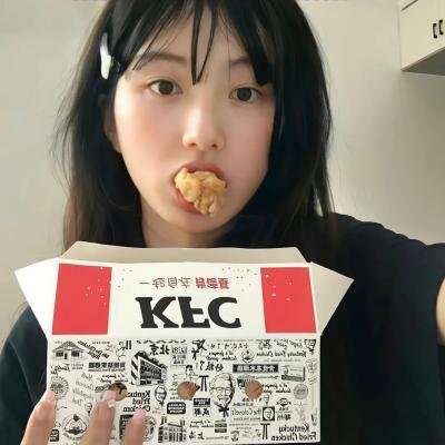 大小姐才不会玩格斗游戏